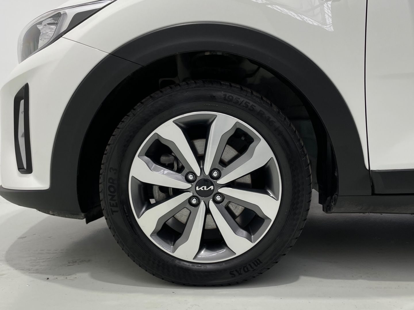 Kia Stonic 1.0 T-GDi MHEV iMT Concept 74 kW (100 CV)