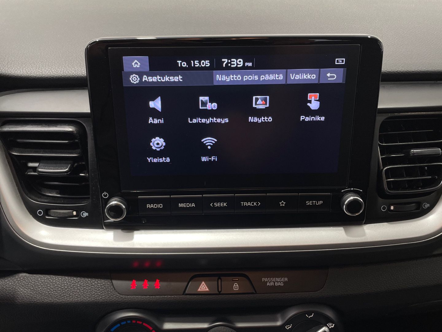 Kia Stonic 1.0 T-GDi MHEV iMT Concept 74 kW (100 CV)