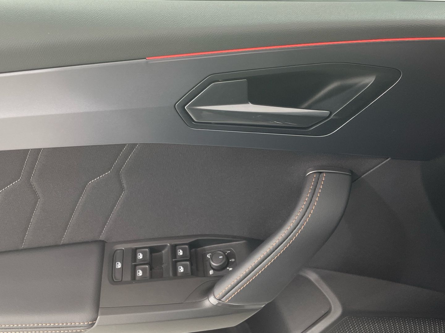 CUPRA León 1.5 eTSI DSG 110 kW (150 CV)