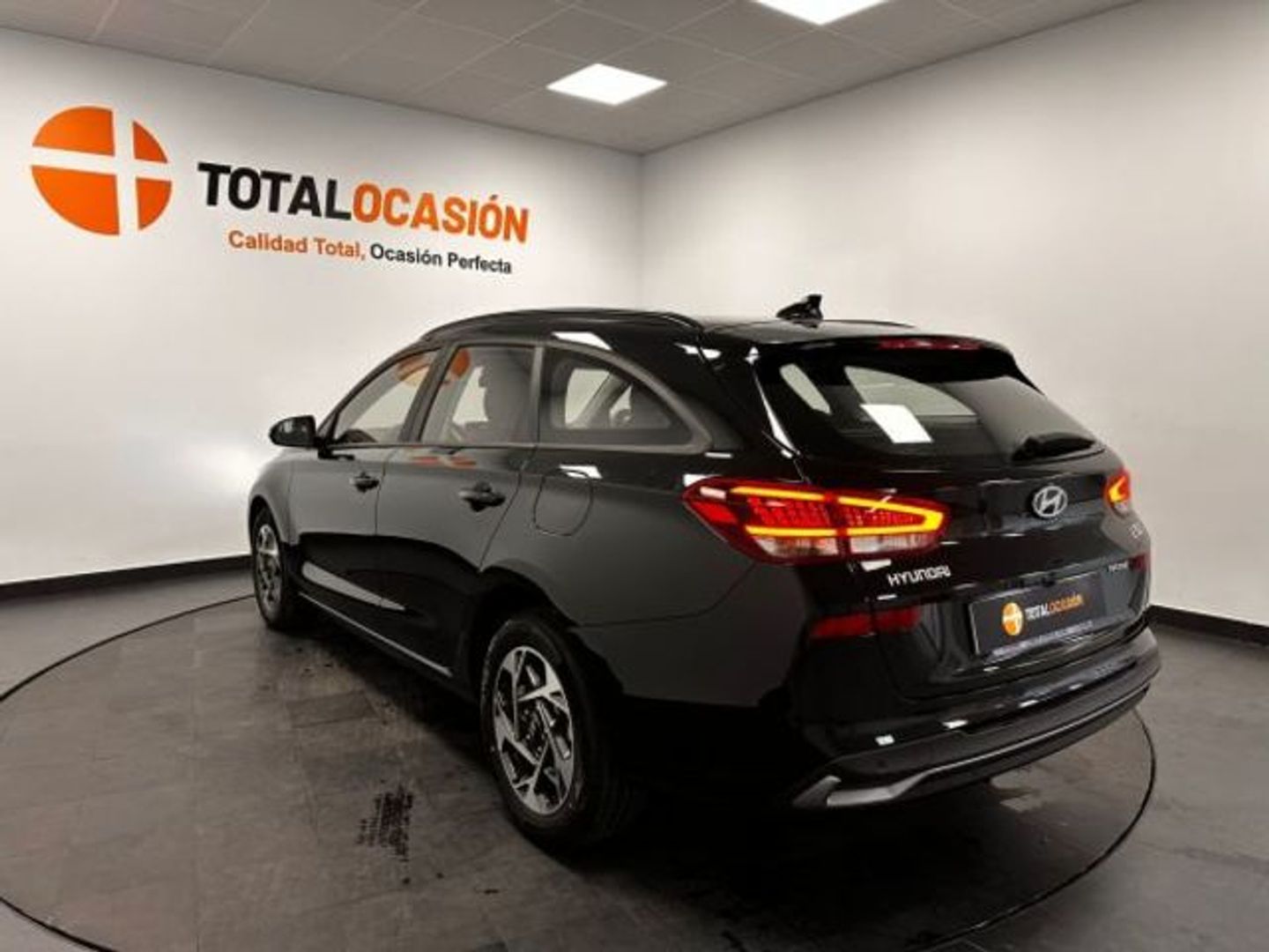 Hyundai i30 1.0 TGDI 48V Klass 74 kW (100 CV)