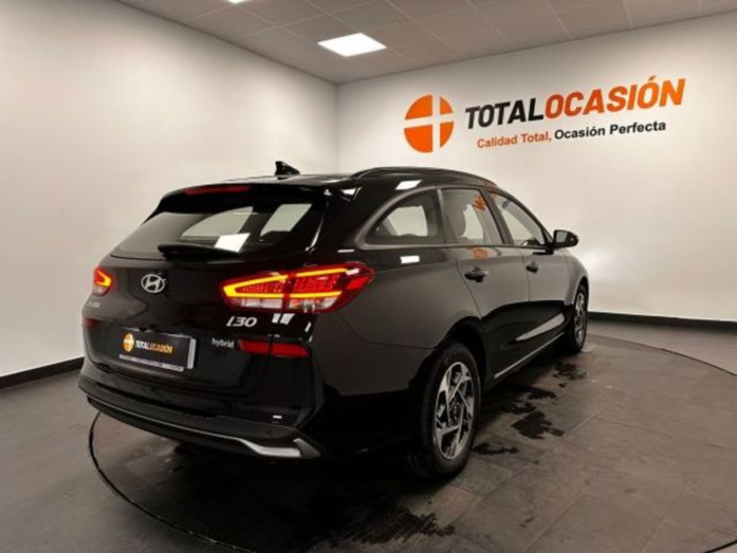 Hyundai i30 1.0 TGDI 48V Klass 74 kW (100 CV)