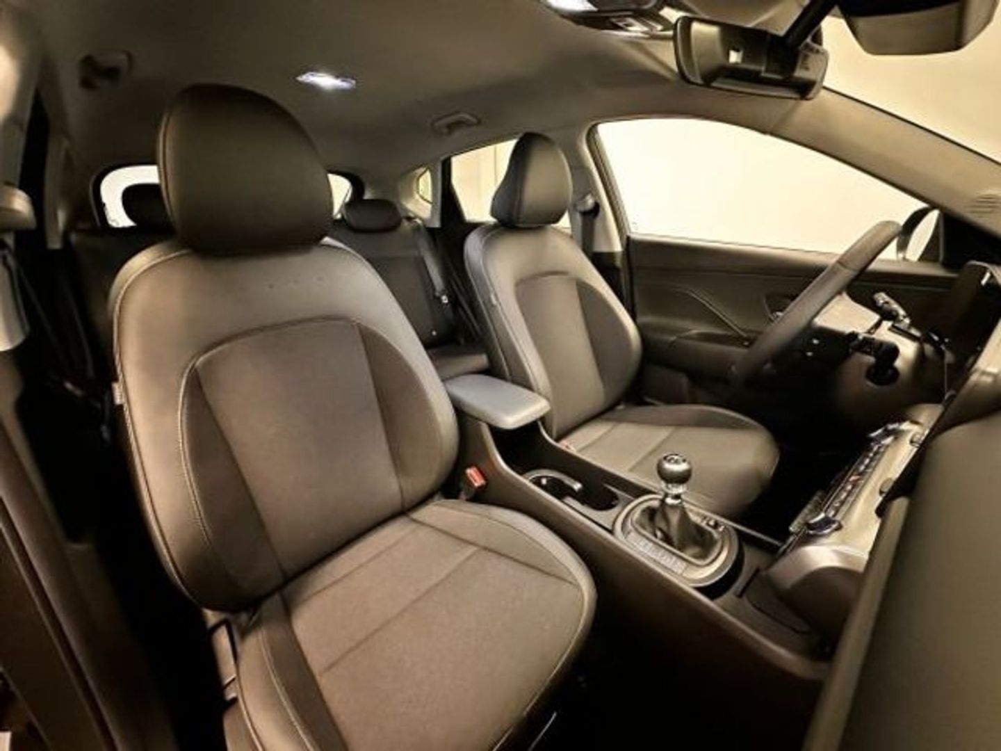 Hyundai Kona 1.0 TGDi Tecno 4x2 88 kW (120 CV)