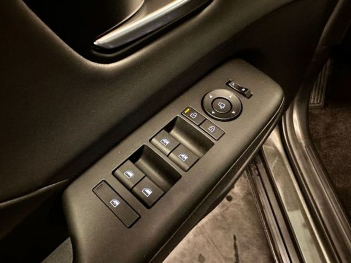 Hyundai Kona 1.0 TGDi Tecno 4x2 88 kW (120 CV)