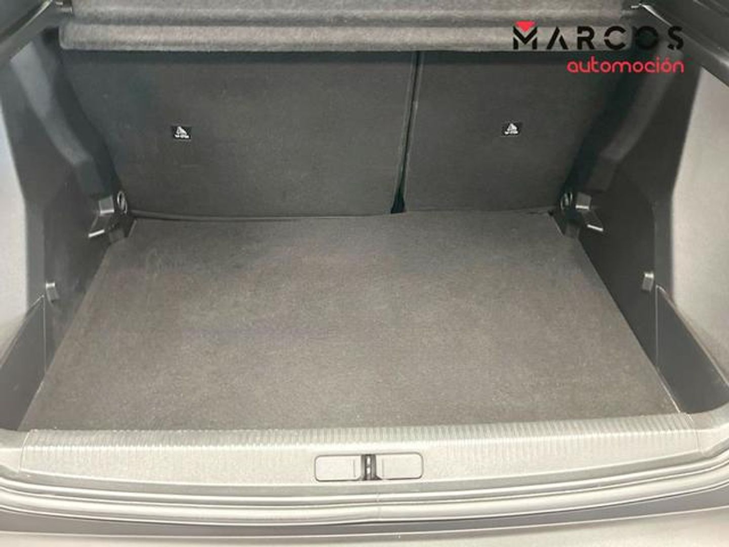 Peugeot 2008 Active Pack S&S PureTech 96 kW (130 CV)