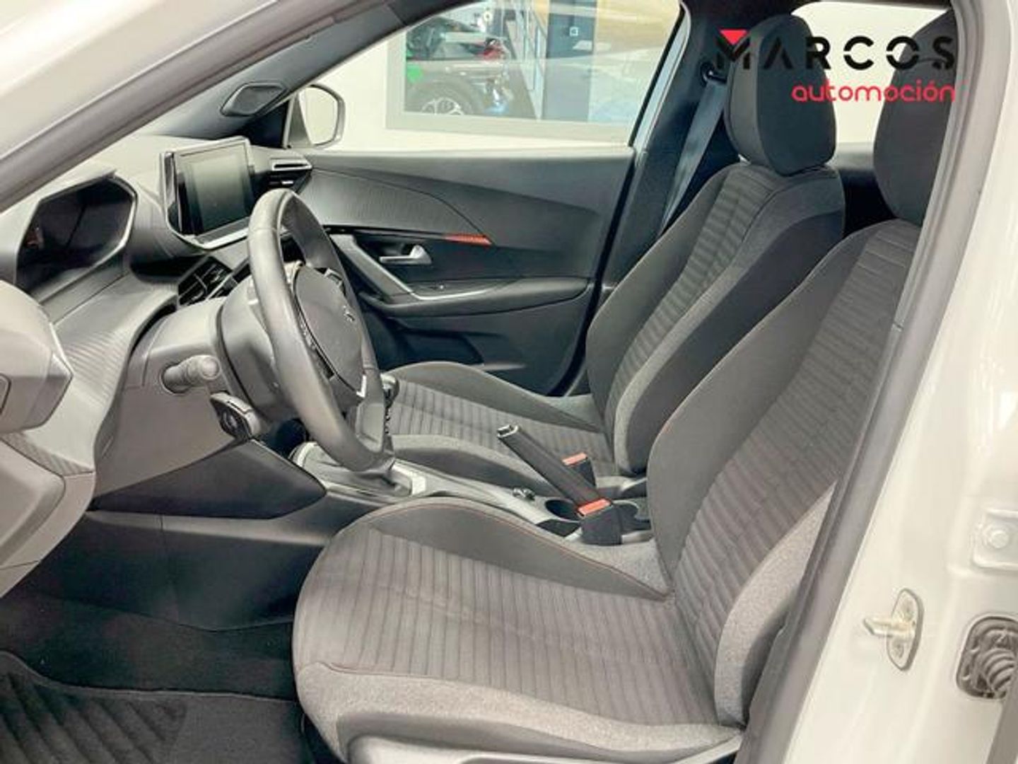Peugeot 2008 Active Pack S&S PureTech 96 kW (130 CV)