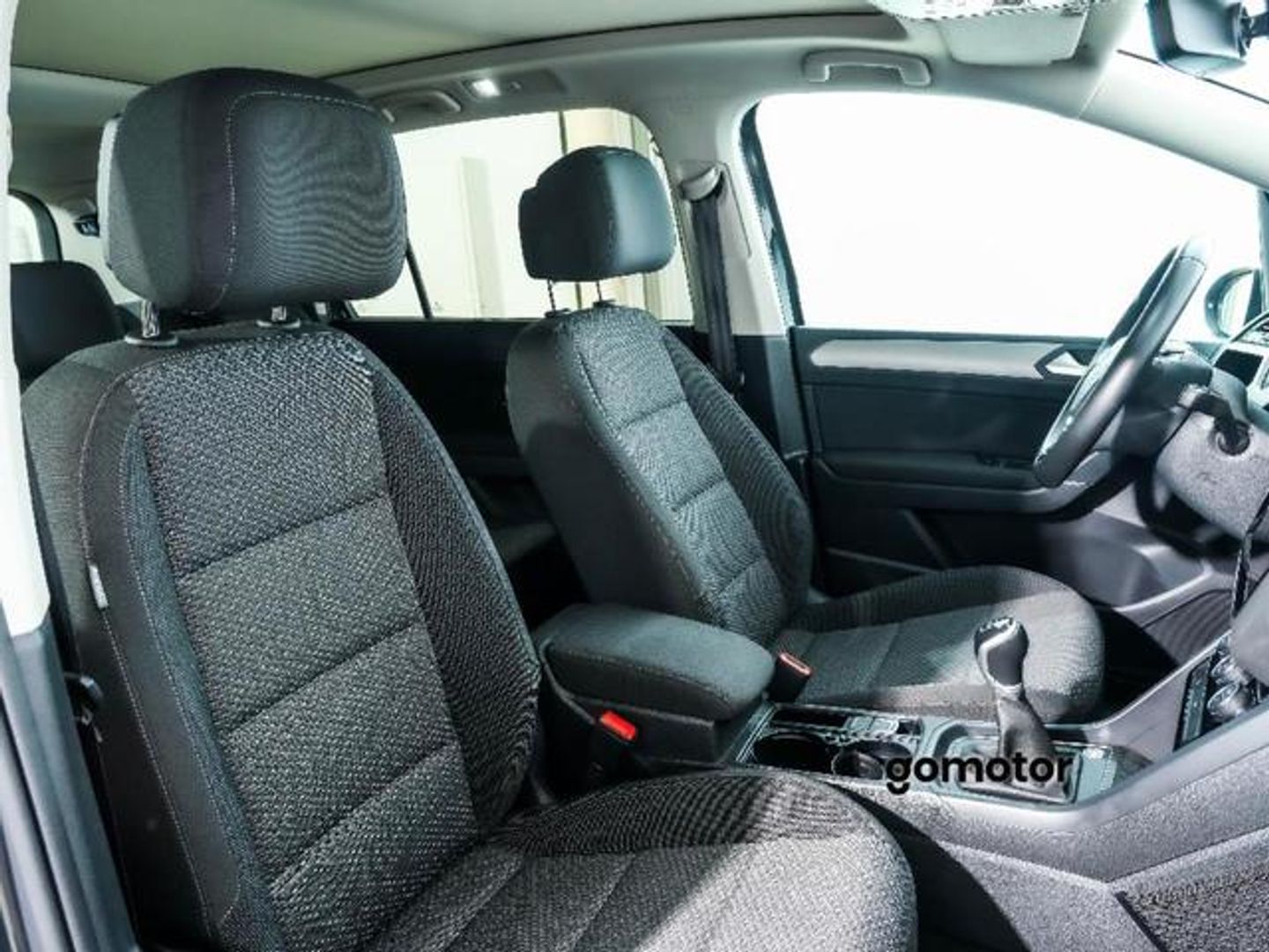Volkswagen Touran Advance 2.0 TDI 90 kW (122 CV)
