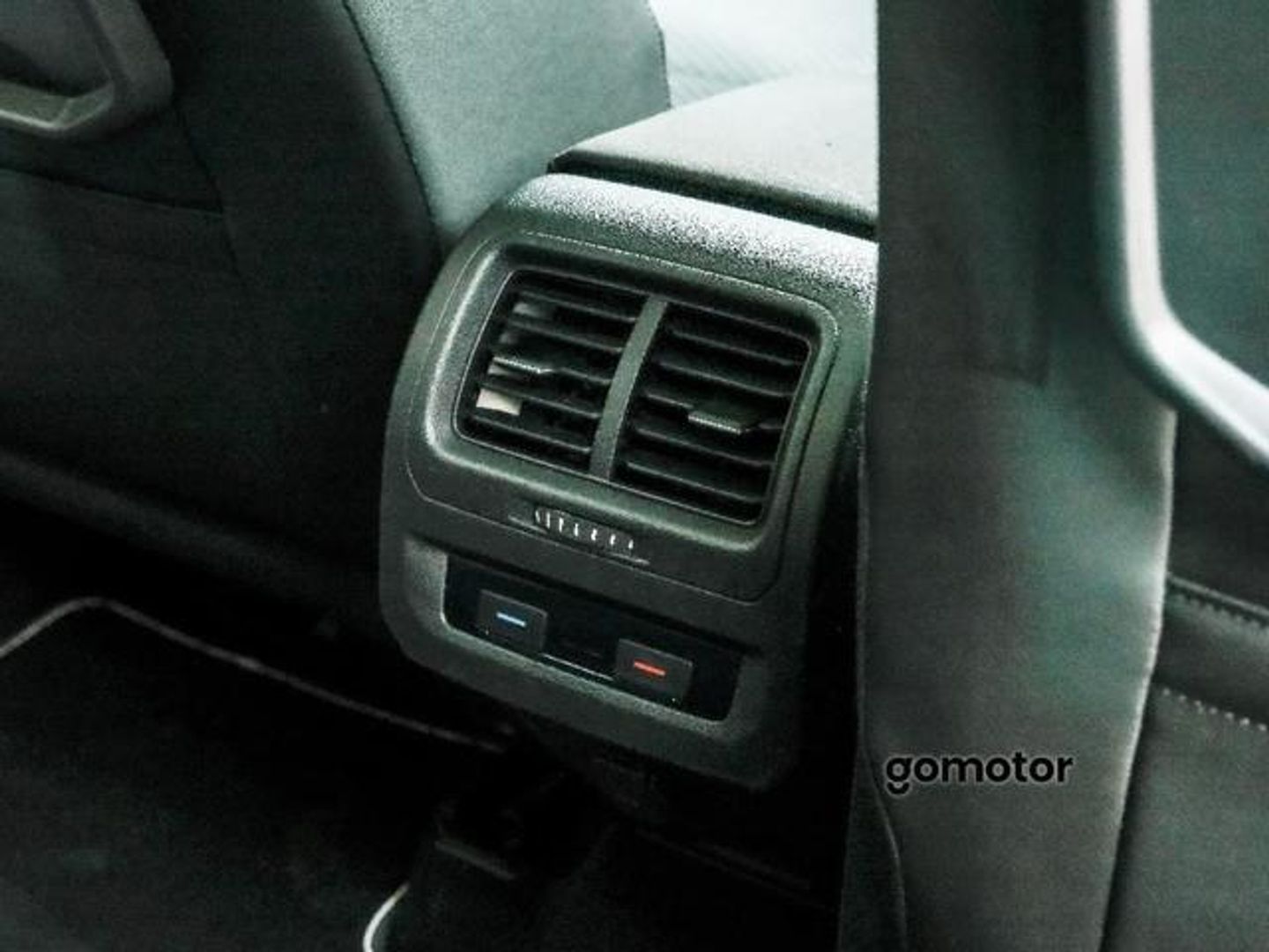 Volkswagen Touran Advance 2.0 TDI 90 kW (122 CV)