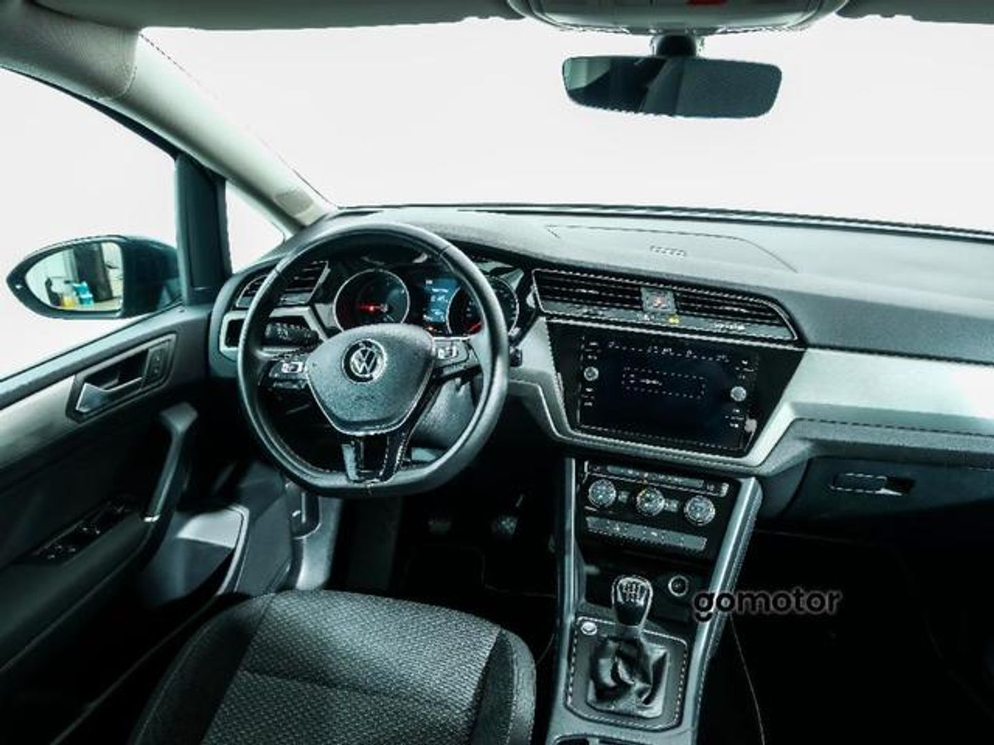 Volkswagen Touran Advance 2.0 TDI 90 kW (122 CV)