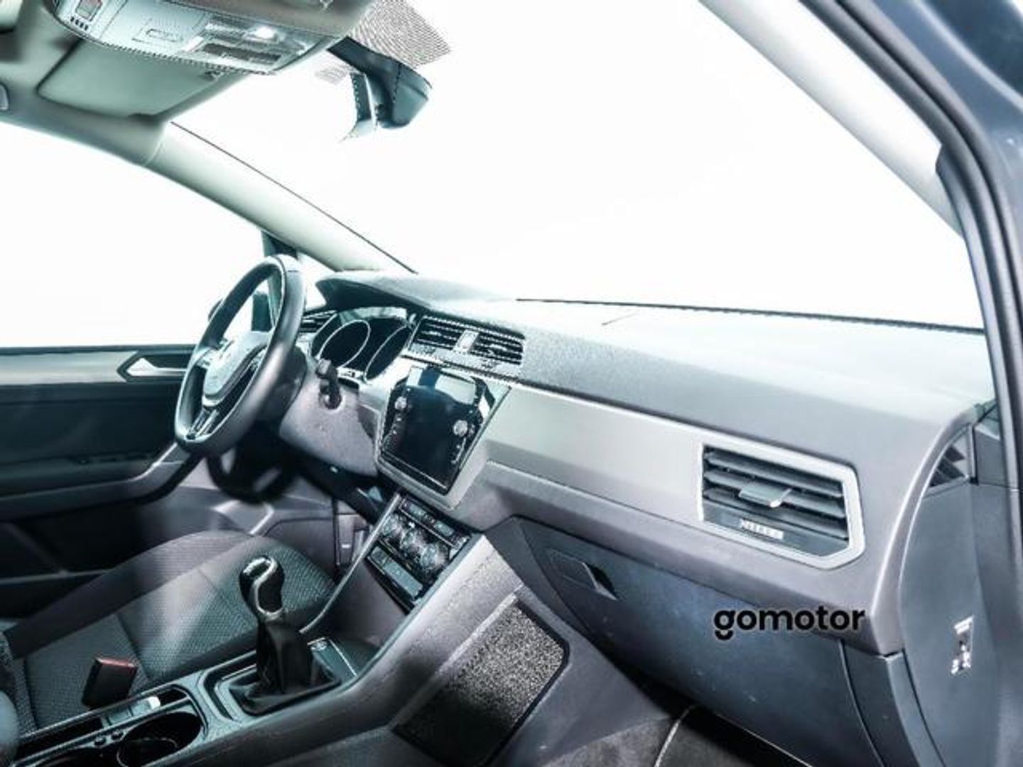 Volkswagen Touran Advance 2.0 TDI 90 kW (122 CV)