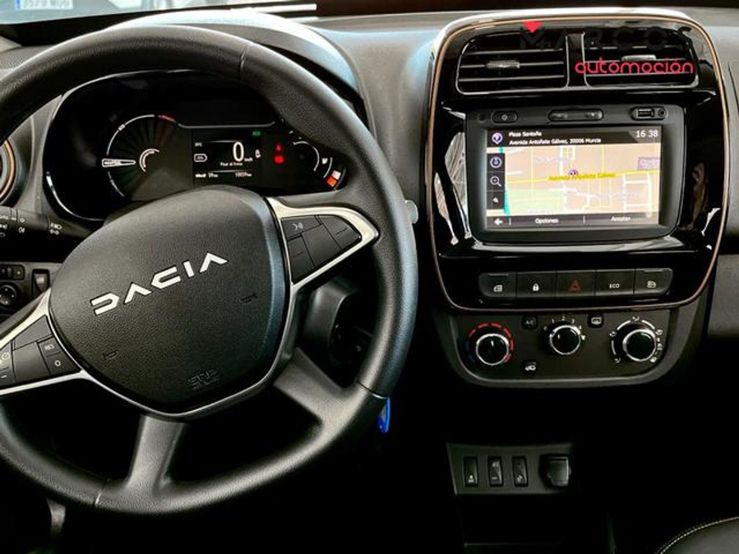 Dacia Spring Essential Electric 33 kW (45 CV)