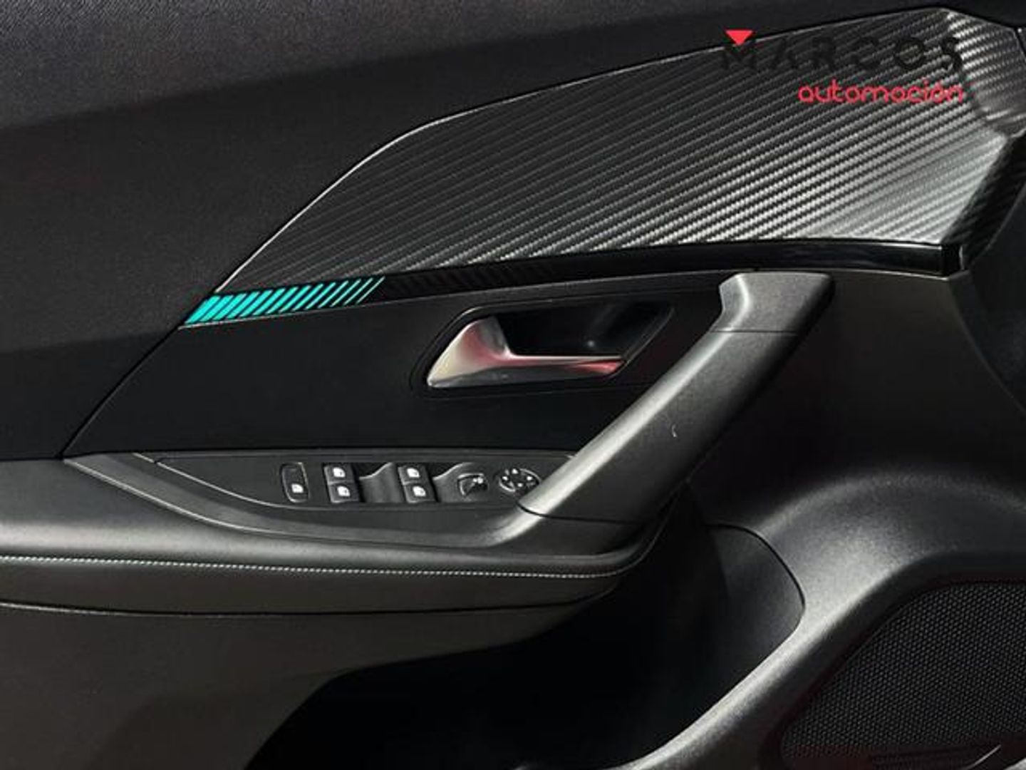 Peugeot 2008 PureTech 130 S&S Allure Pack 96 kW (130 CV)