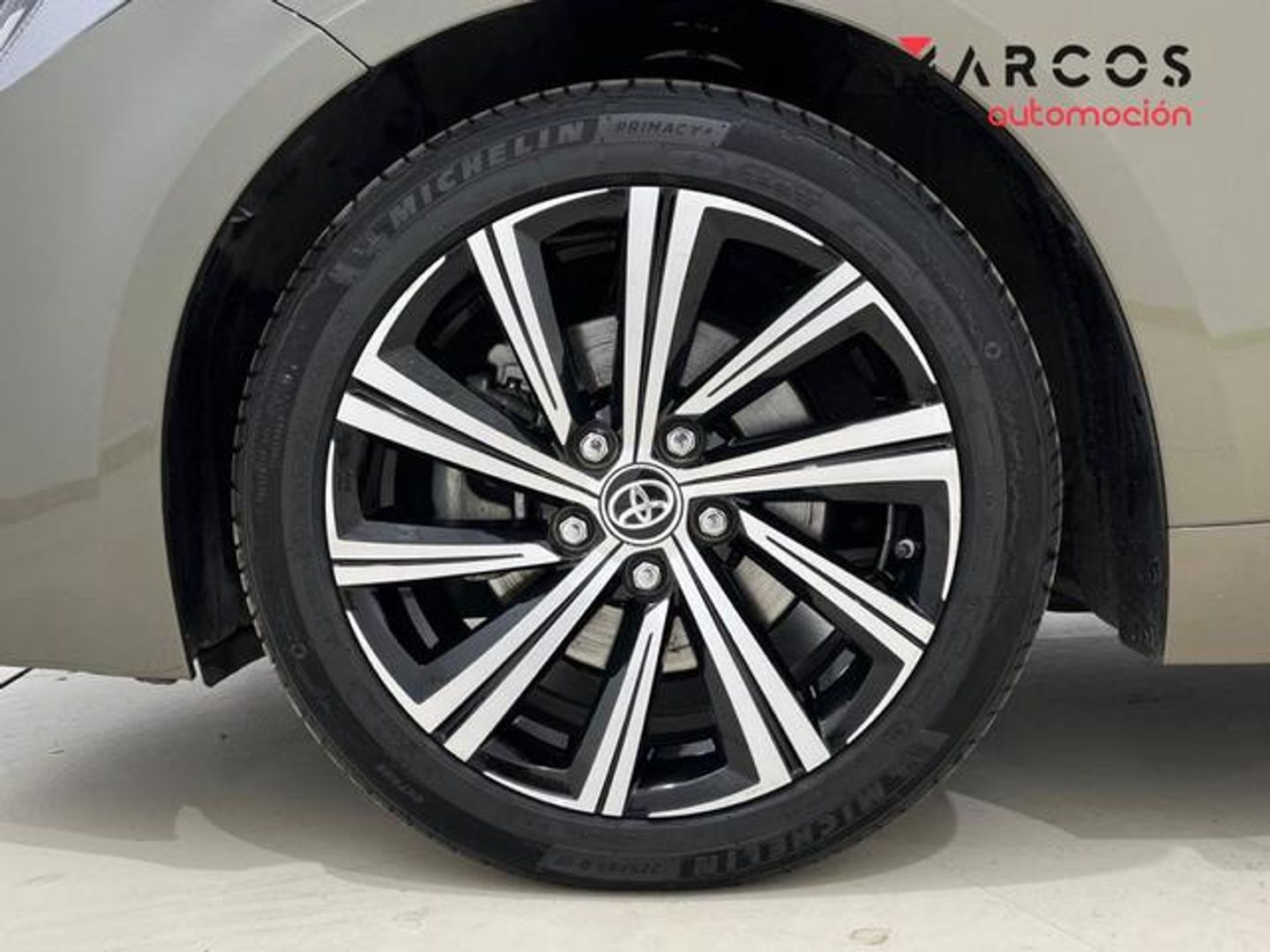Toyota Corolla 2.0 180H Style E-CVT 132 kW (180 CV)