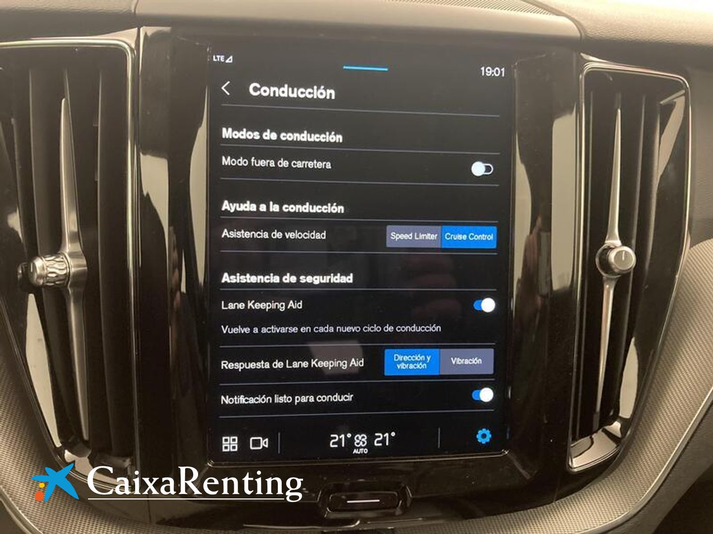 Volvo XC60 B4 D Plus Dark Auto 145 kW (197 CV)