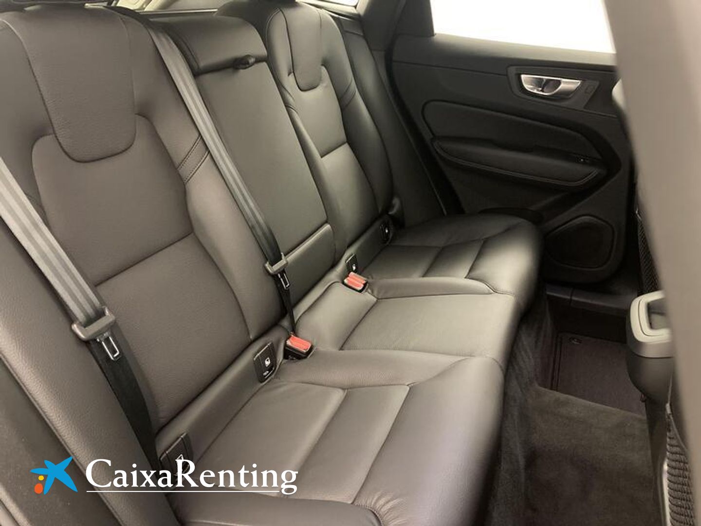 Volvo XC60 B4 D Plus Dark Auto 145 kW (197 CV)