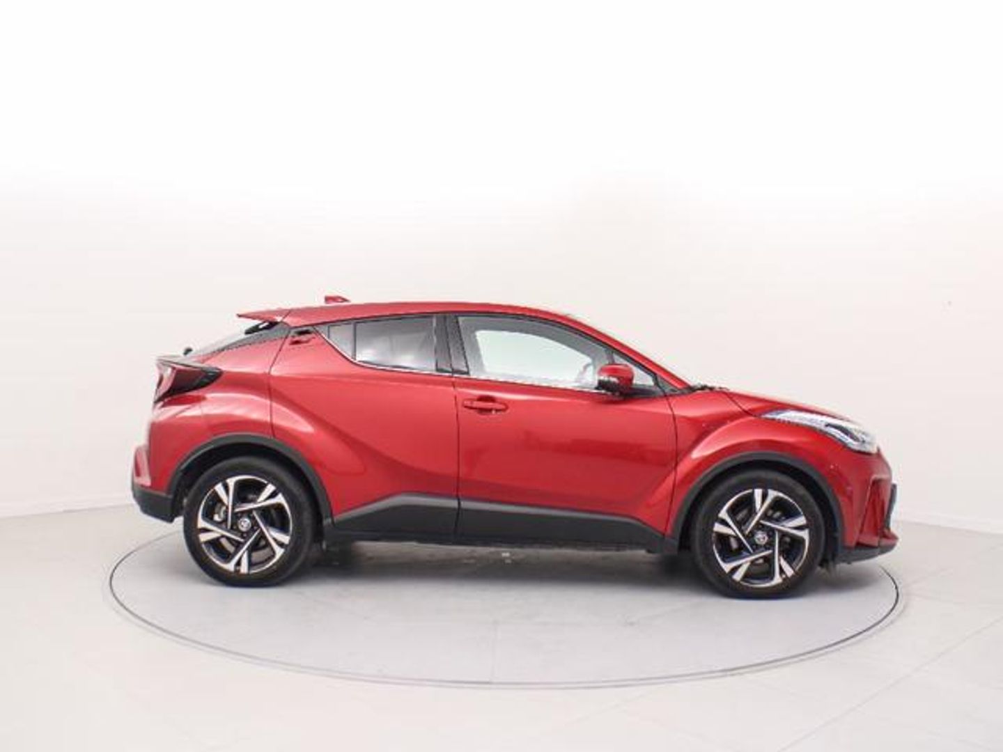 Toyota C-HR 1.8 125H Advance 90 kW (122 CV)