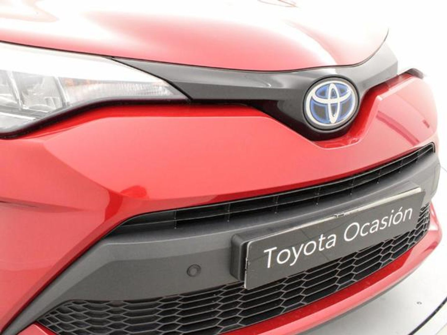 Toyota C-HR 1.8 125H Advance 90 kW (122 CV)