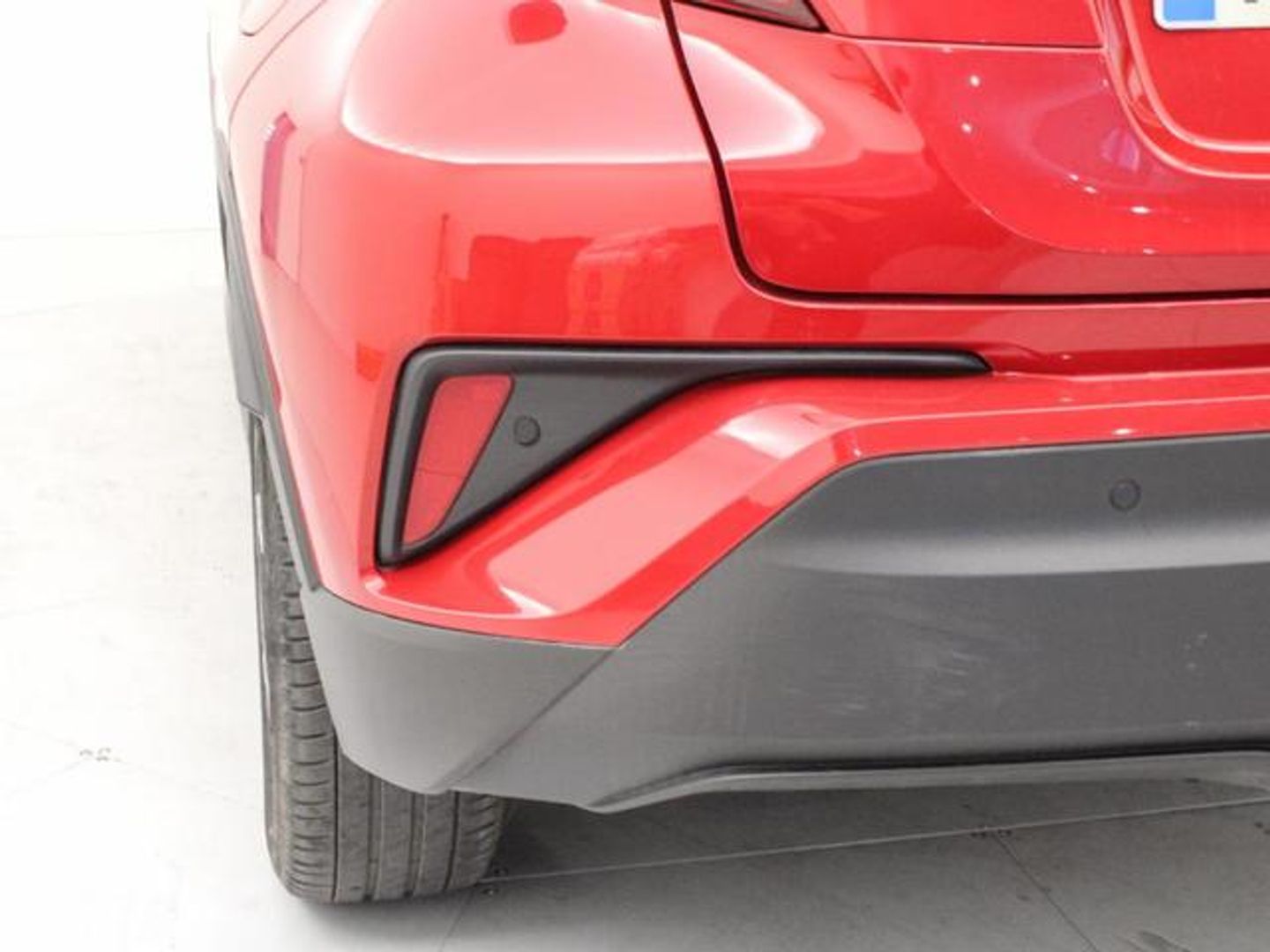Toyota C-HR 1.8 125H Advance 90 kW (122 CV)
