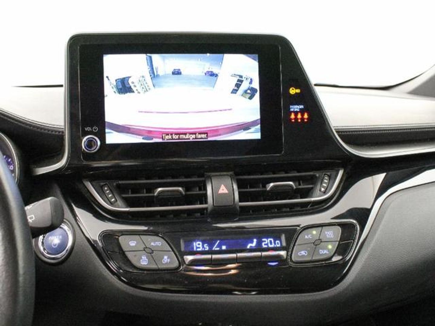 Toyota C-HR 1.8 125H Advance 90 kW (122 CV)
