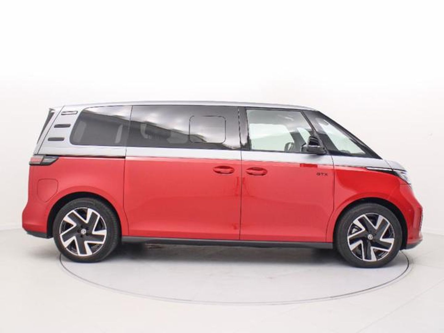 Volkswagen ID. BUZZ GTX 250 kW (340 CV)