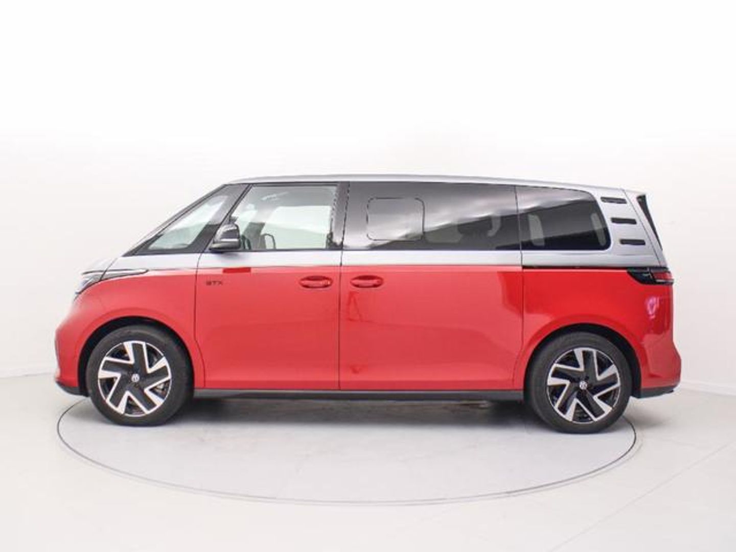 Volkswagen ID. BUZZ GTX 250 kW (340 CV)