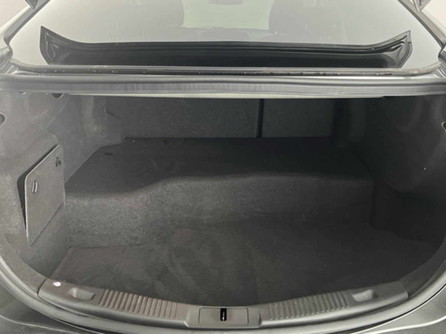 Ford Mondeo 2.0 Híbrido HEV Sedan Titanium Auto 137 kW (187 CV)