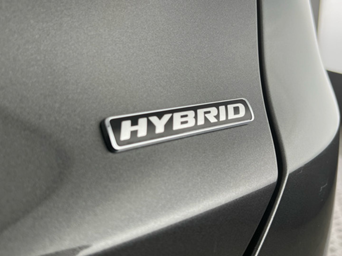 Ford Mondeo 2.0 Híbrido HEV Sedan Titanium Auto 137 kW (187 CV)