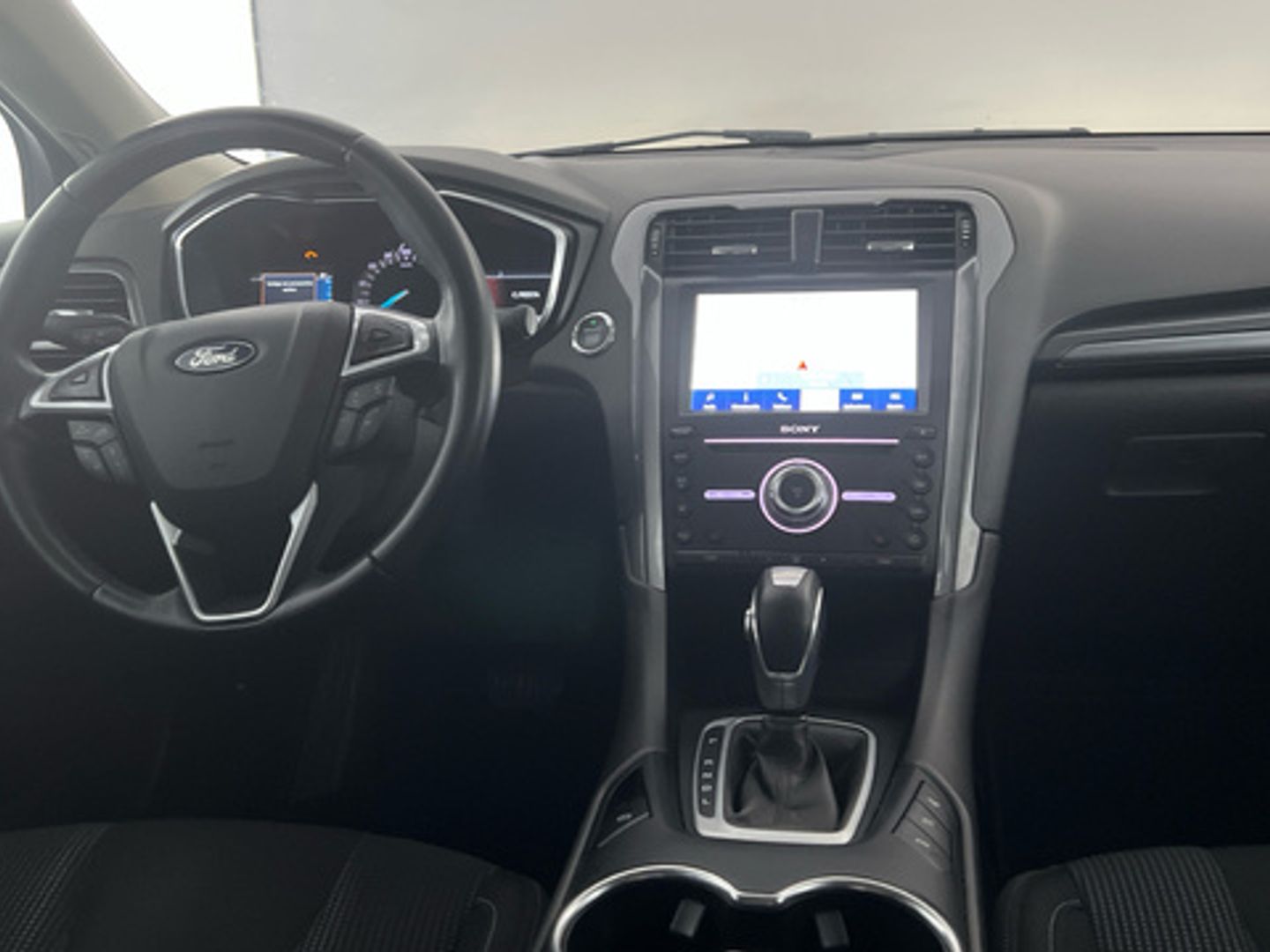 Ford Mondeo 2.0 Híbrido HEV Sedan Titanium Auto 137 kW (187 CV)