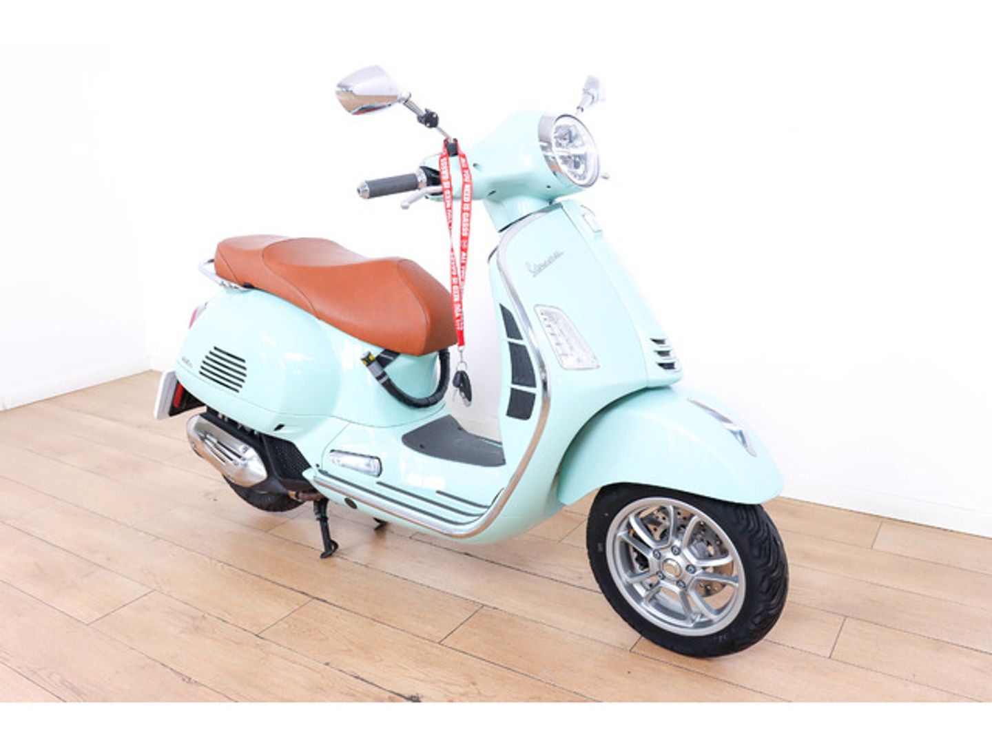 Vespa GTS 125