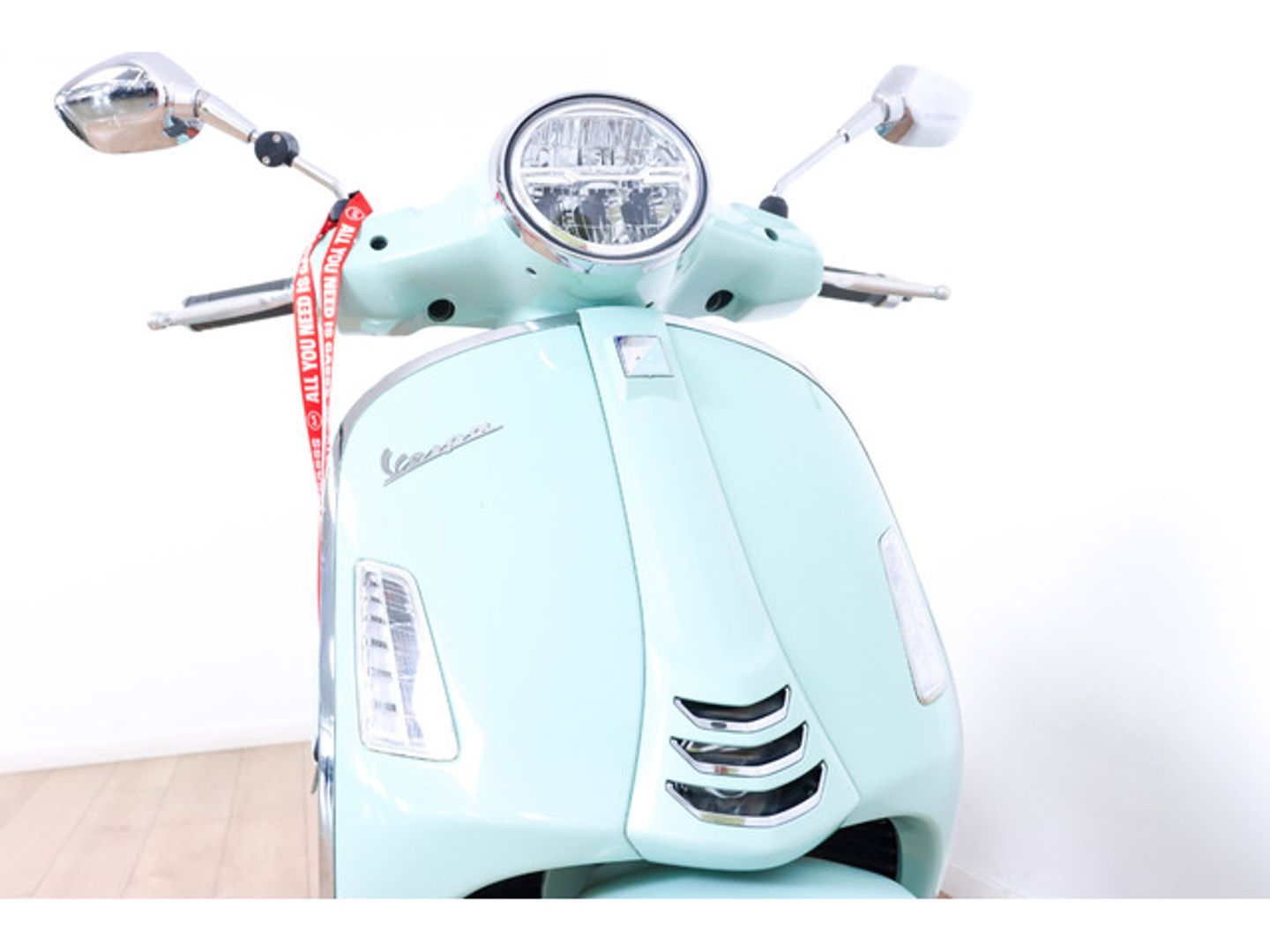 Vespa GTS 125
