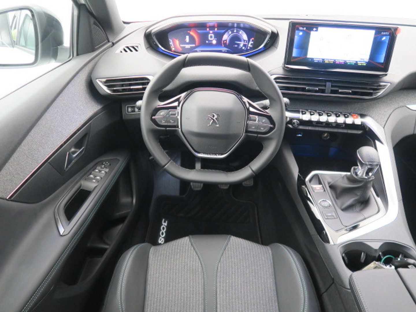Peugeot 3008 PureTech 130 S&S Allure Pack 96 kW (130 CV)