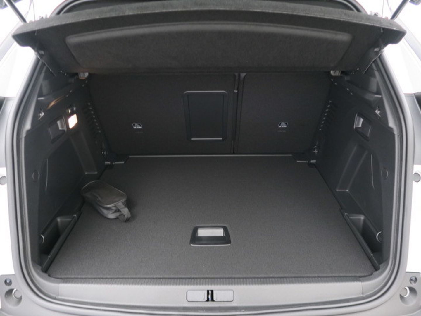 Peugeot 3008 PureTech 130 S&S Allure Pack 96 kW (130 CV)