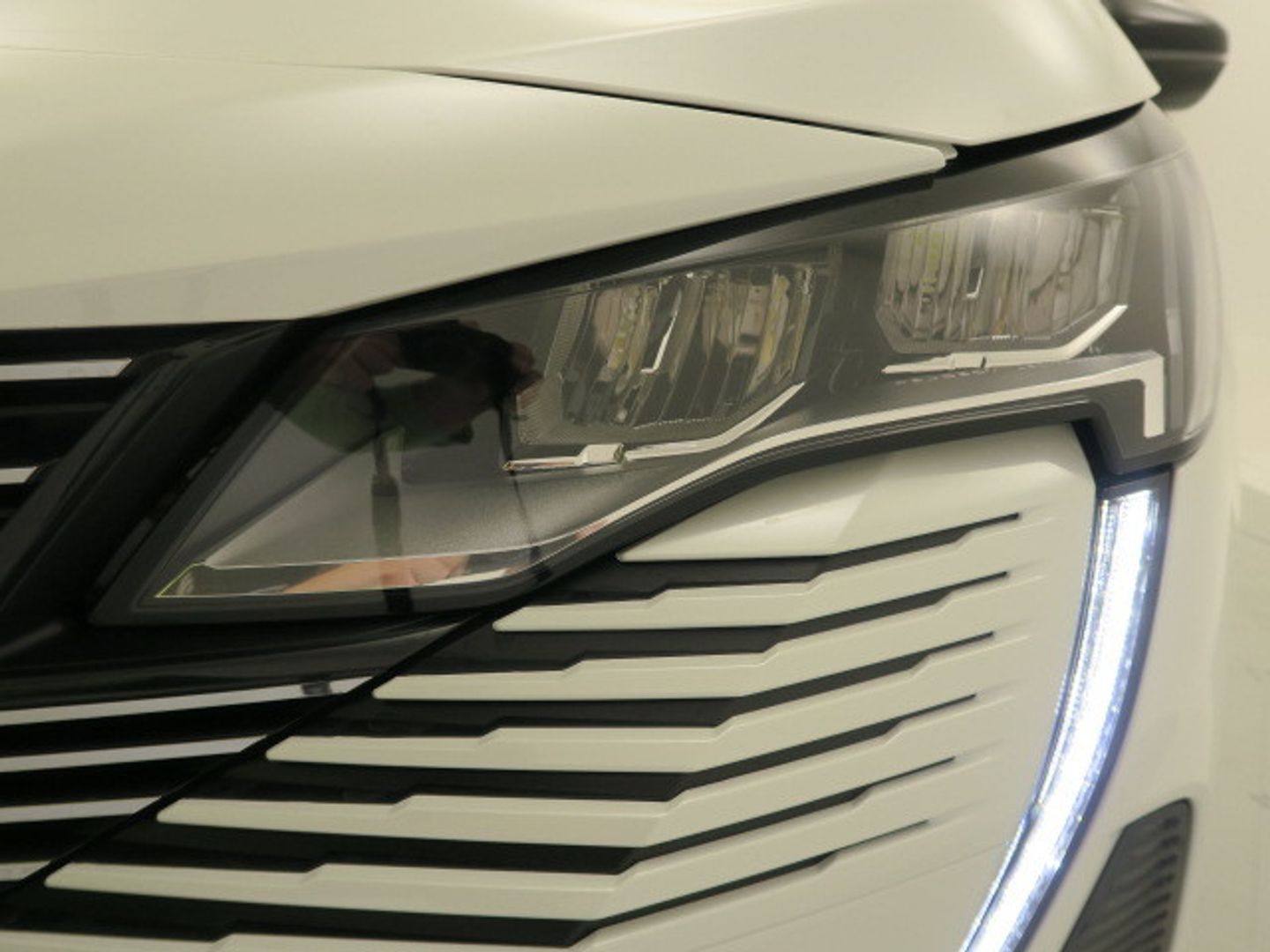 Peugeot 3008 PureTech 130 S&S Allure Pack 96 kW (130 CV)