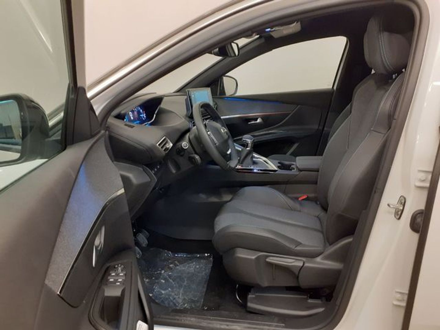 Peugeot 3008 PureTech 130 S&S Allure Pack 96 kW (130 CV)