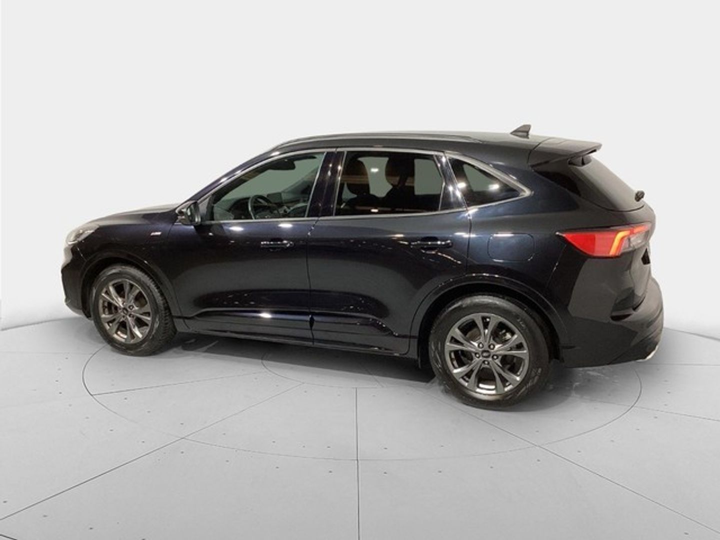 Ford Kuga 1.5 EcoBlue ST-Line 88 kW (120 CV)