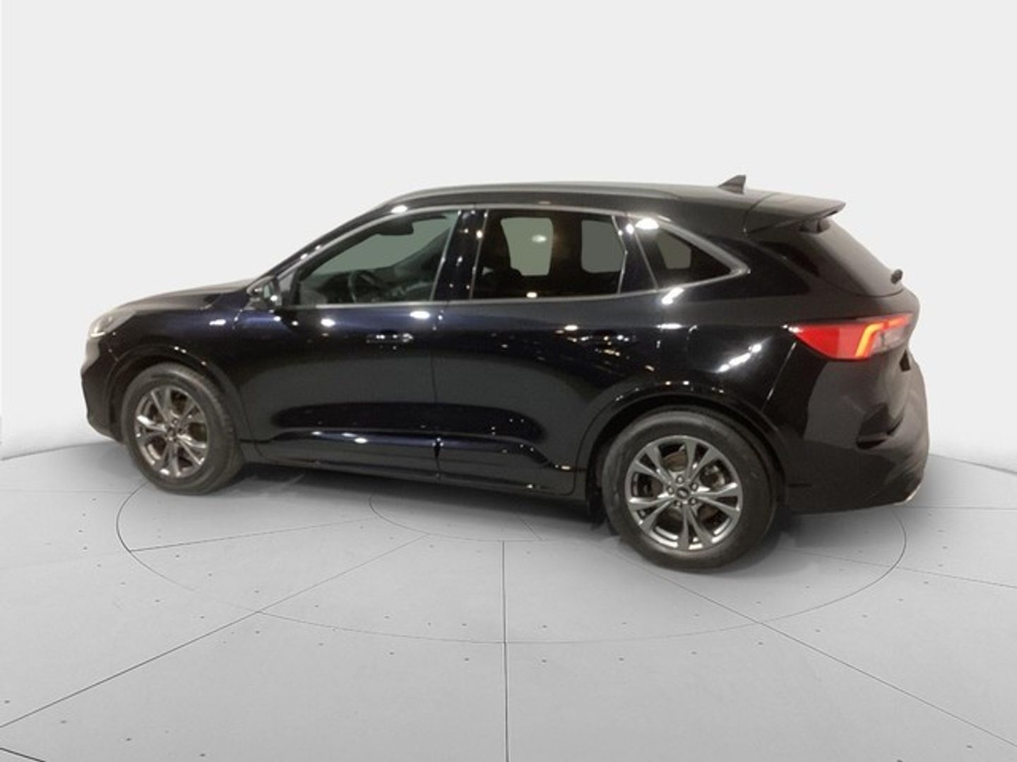 Ford Kuga 1.5 EcoBlue ST-Line 88 kW (120 CV)