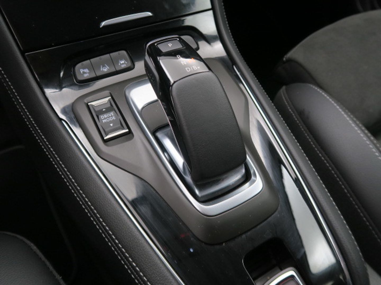 Opel Grandland 1.6 Turbo PHEV GSe Auto 221 kW (300 CV)
