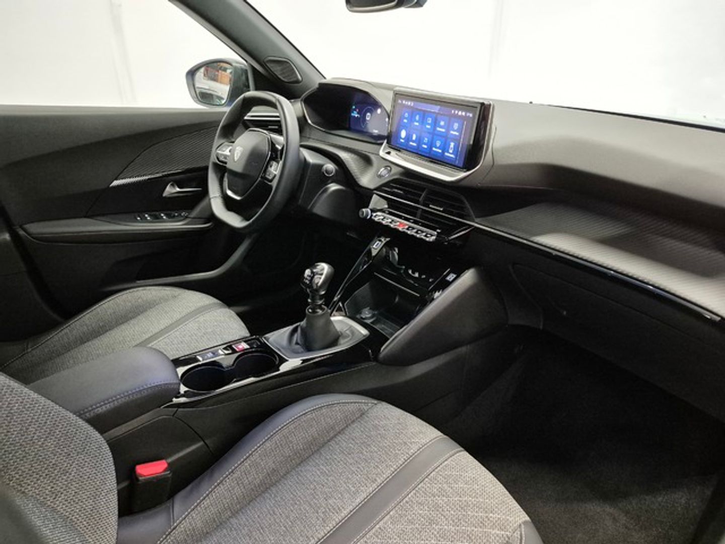 Peugeot 2008 PureTech 100 S&S Allure 75 kW (100 CV)