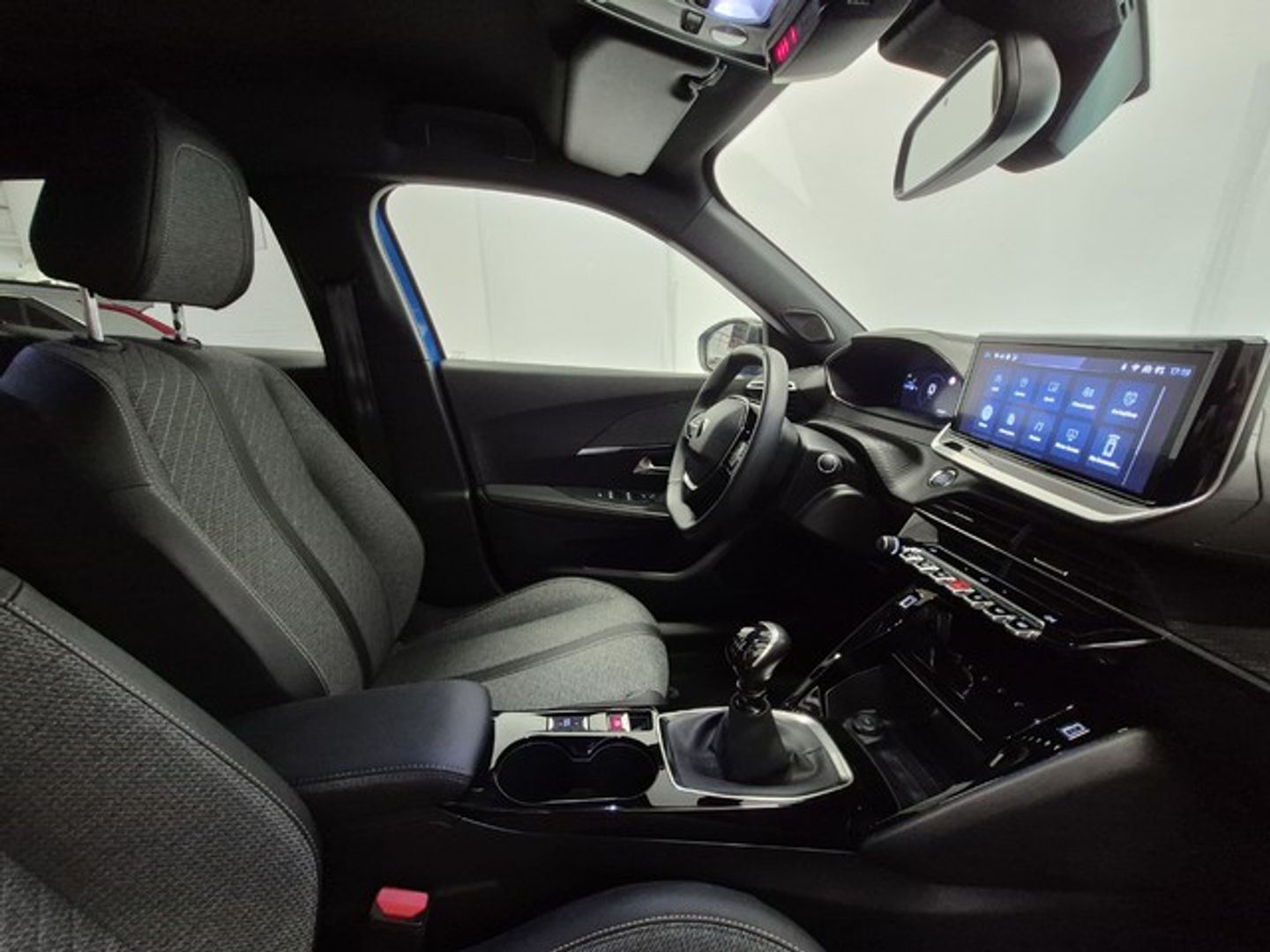 Peugeot 2008 PureTech 100 S&S Allure 75 kW (100 CV)
