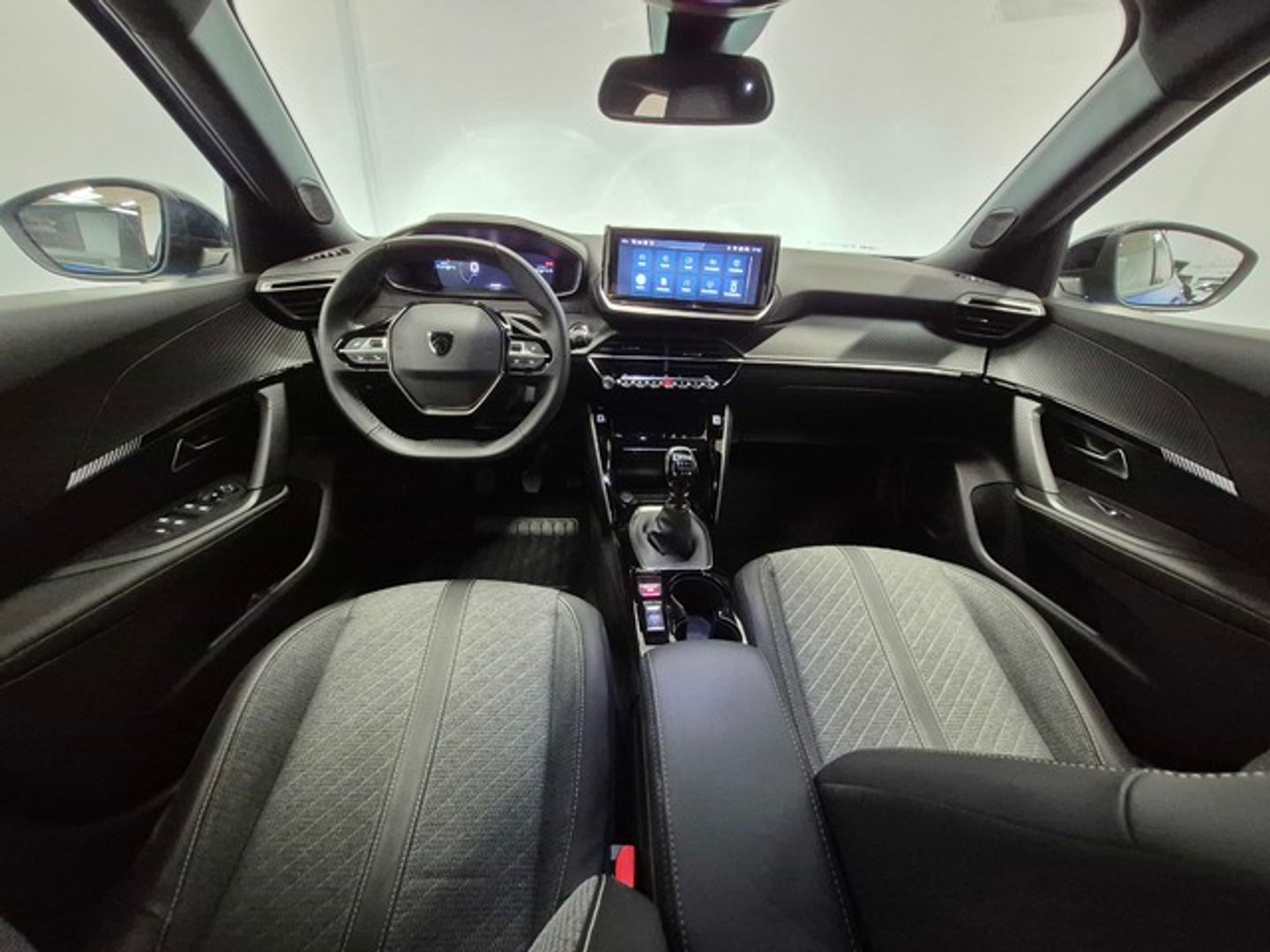 Peugeot 2008 PureTech 100 S&S Allure 75 kW (100 CV)