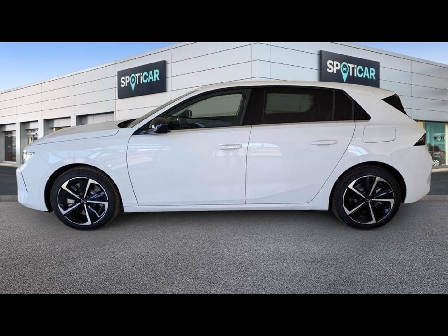 Opel Astra 1.6T Hybrid Elegance Auto 133 kW (181 CV)