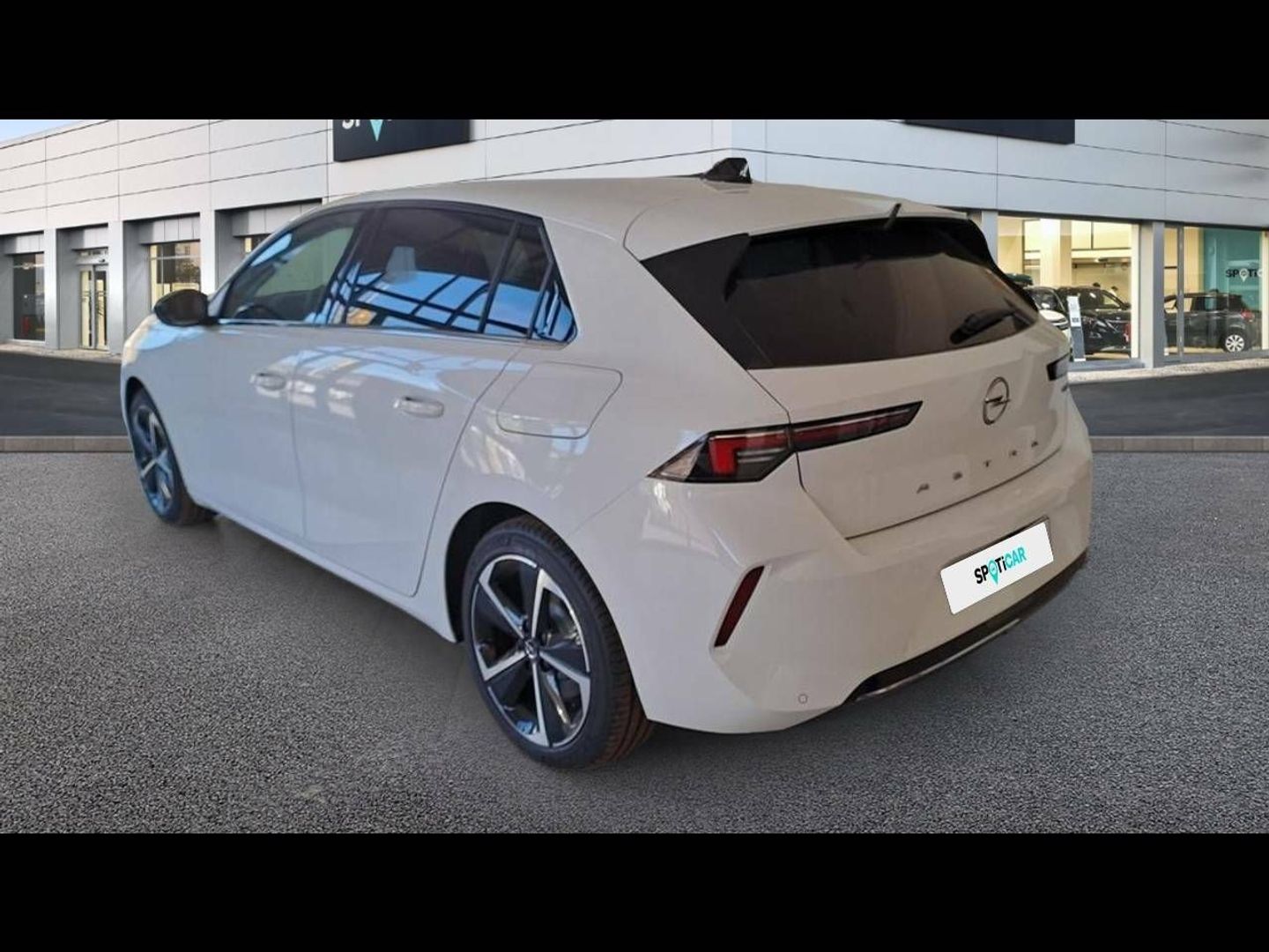 Opel Astra 1.6T Hybrid Elegance Auto 133 kW (181 CV)
