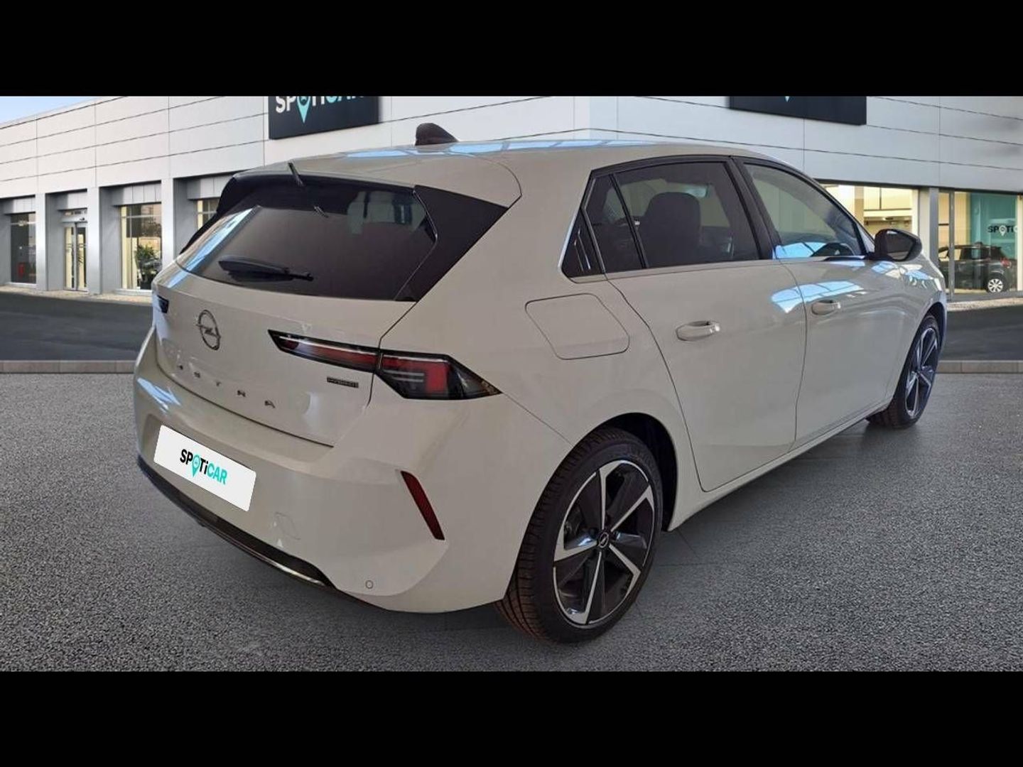 Opel Astra 1.6T Hybrid Elegance Auto 133 kW (181 CV)