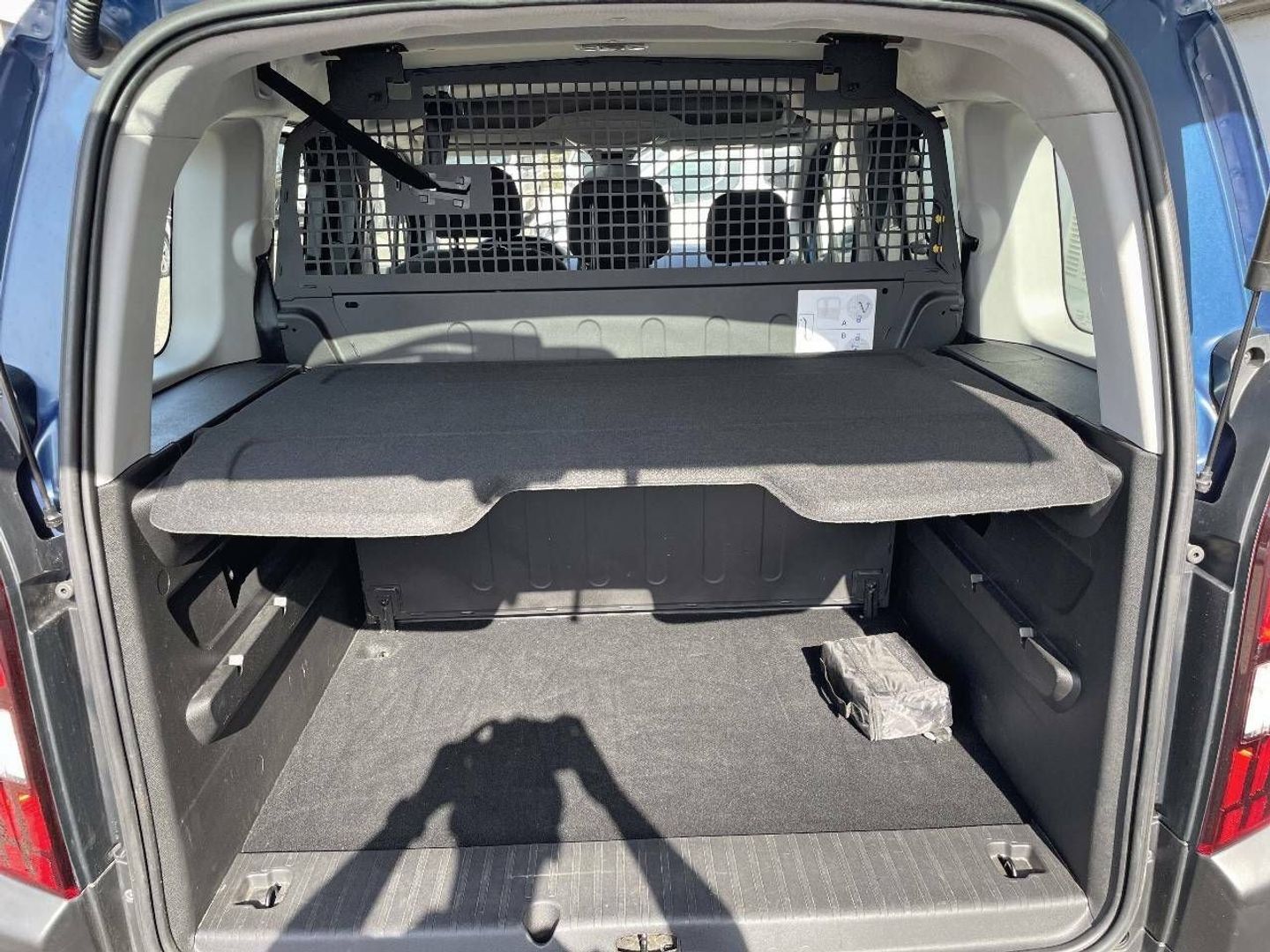 Peugeot Rifter BlueHDi 100 Access Standard 73 kW (100 CV)