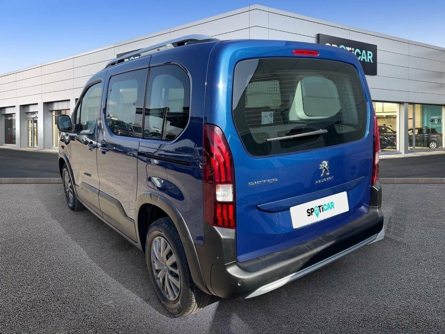 Peugeot Rifter BlueHDi 100 Access Standard 73 kW (100 CV)