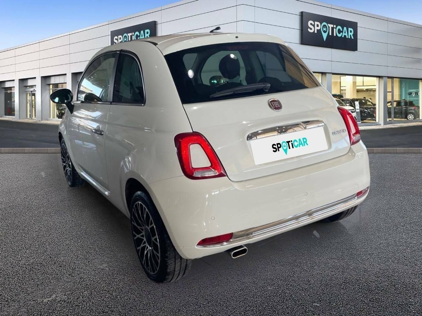 Fiat 500 1.0 Hybrid Dolcevita 51 kW (70 CV)