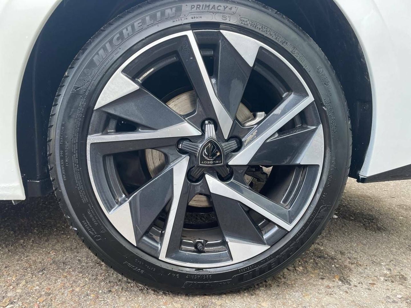 Peugeot 308 SW BlueHDI 130 S&S Allure Pack EAT8 96 kW (130 CV)