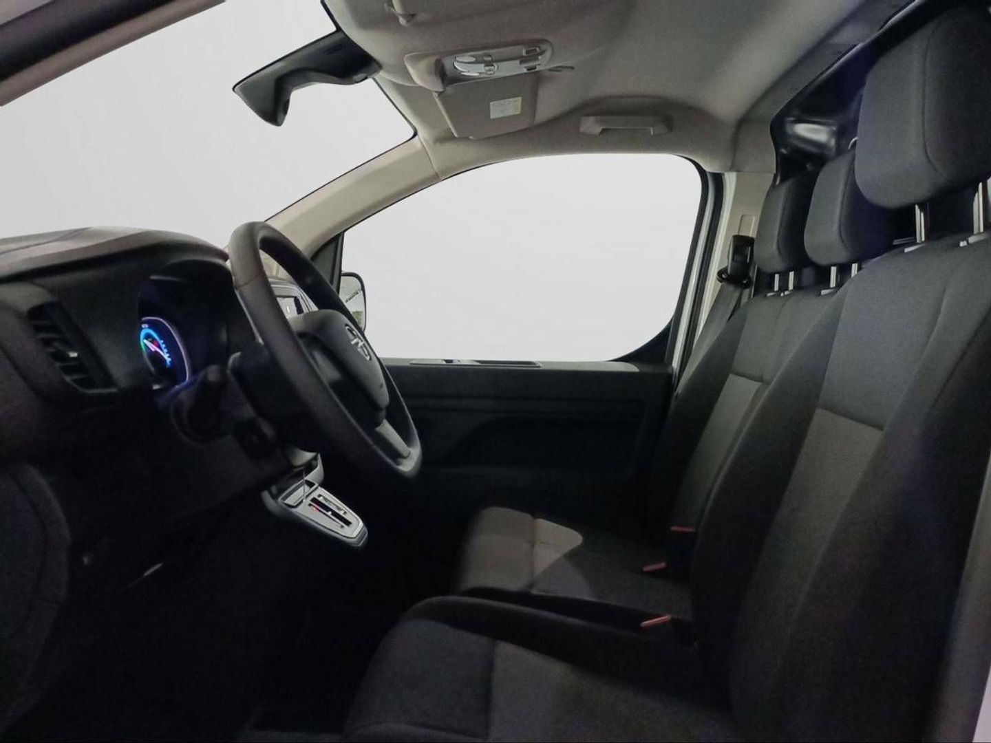 Opel Vivaro-e Furgon BEV 330 M Standard Select 100 kW (136 CV)