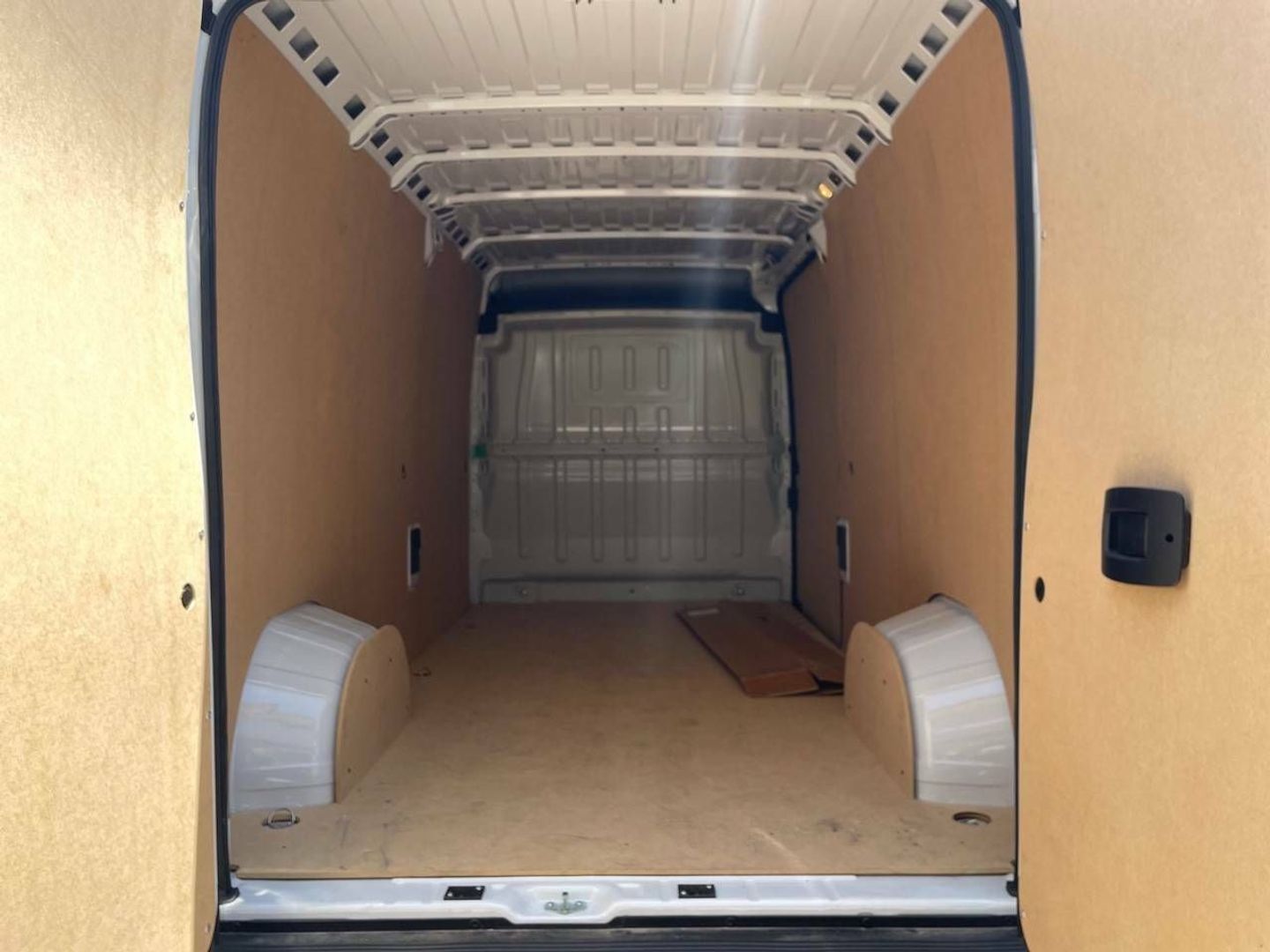 Opel Movano Furgón Eléctrico Edition Heavy L3H2 77kWh 90 kW (122 CV)