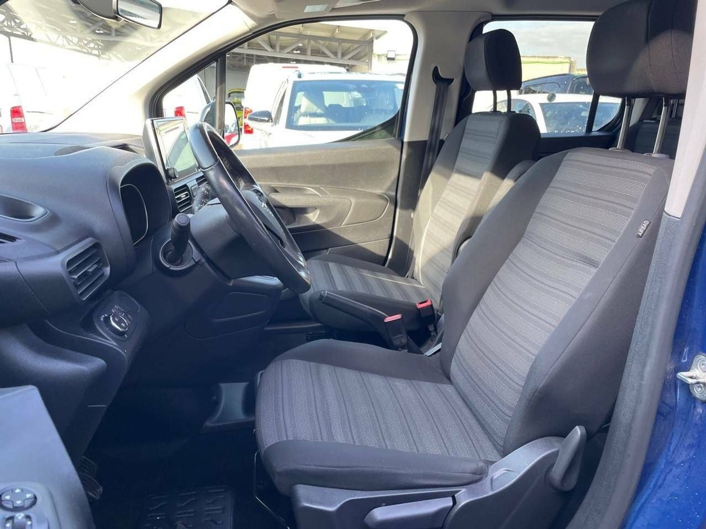 Opel Combo Life 1.5 TD Business Elegance Plus 75 kW (102 CV)