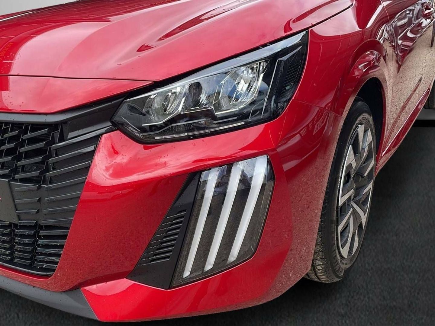 Peugeot 208 PureTech 100 Active 75 kW (100 CV)